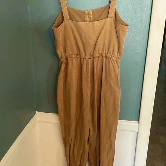 Alice and Olivia - brown tank jumpsuit - pockets - size 4 - Picture 6 of 10